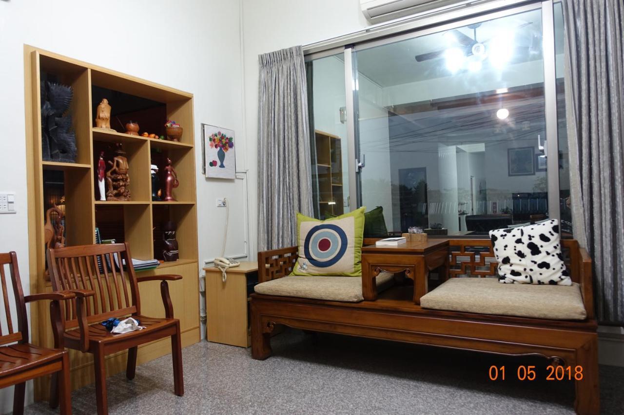 Fu Courtyard Homestay Chiayi Eksteriør billede