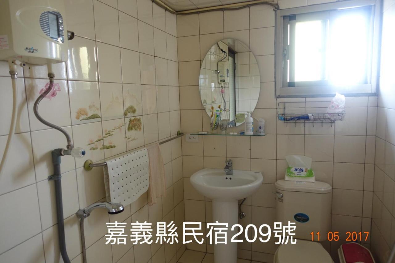 Fu Courtyard Homestay Chiayi Eksteriør billede