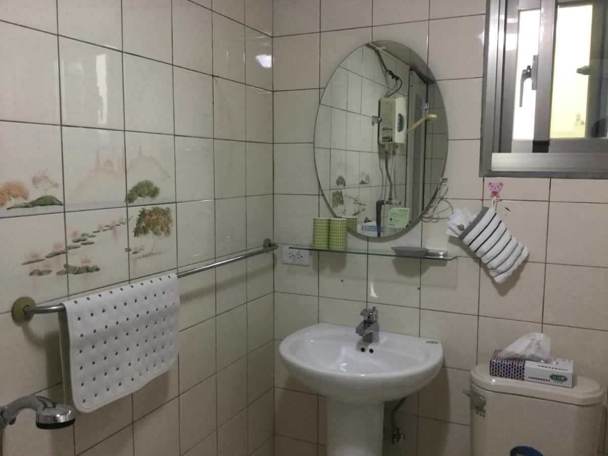Fu Courtyard Homestay Chiayi Værelse billede